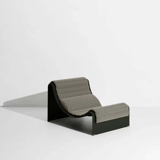 “eclipse” daybed